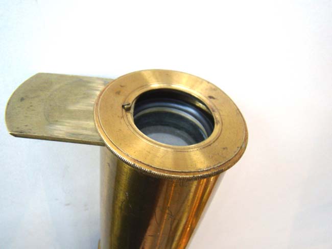 A near 'Mint' condition Antique Two-draw ship Captain's Telescope, probably English, circa 1850 — image 3